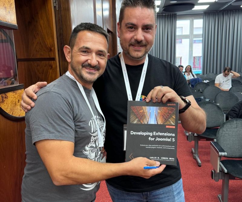 Carlos Cámara and Sergio Iglesias